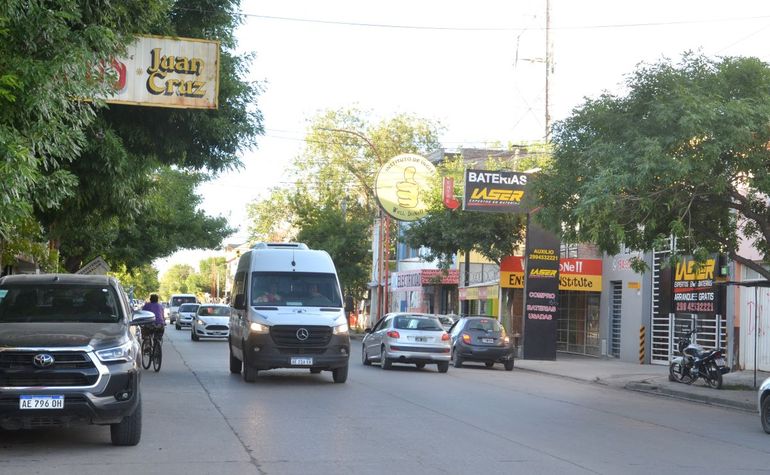 En el sector comercial, la retracción del consumo está llevando al límite de subsistencia a muchos establecimientos.