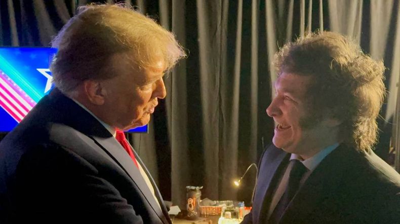 Donald Trump y Javier Milei, a punto de verse las caras nuevamente.