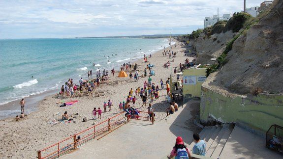 Este verano hospedarse en Las Grutas será un 30% más caro