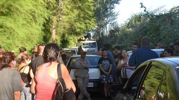 tras protesta vecinal reconectaron la luz en ex loteo de comercio