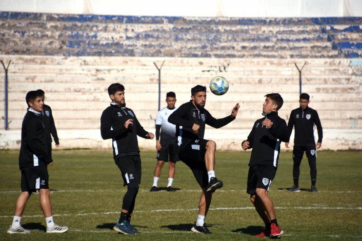 Cipolletti y un partidazo ante Madryn: Hora y TV