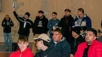 Exitoso remate de vehículos permitirá a un municipio renovar su flota automotor