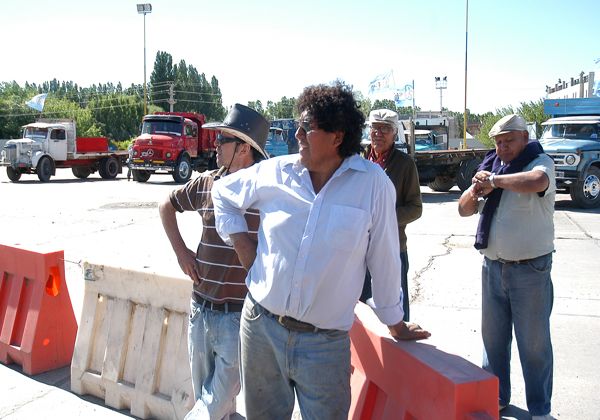 Cortaron el puente nuevo