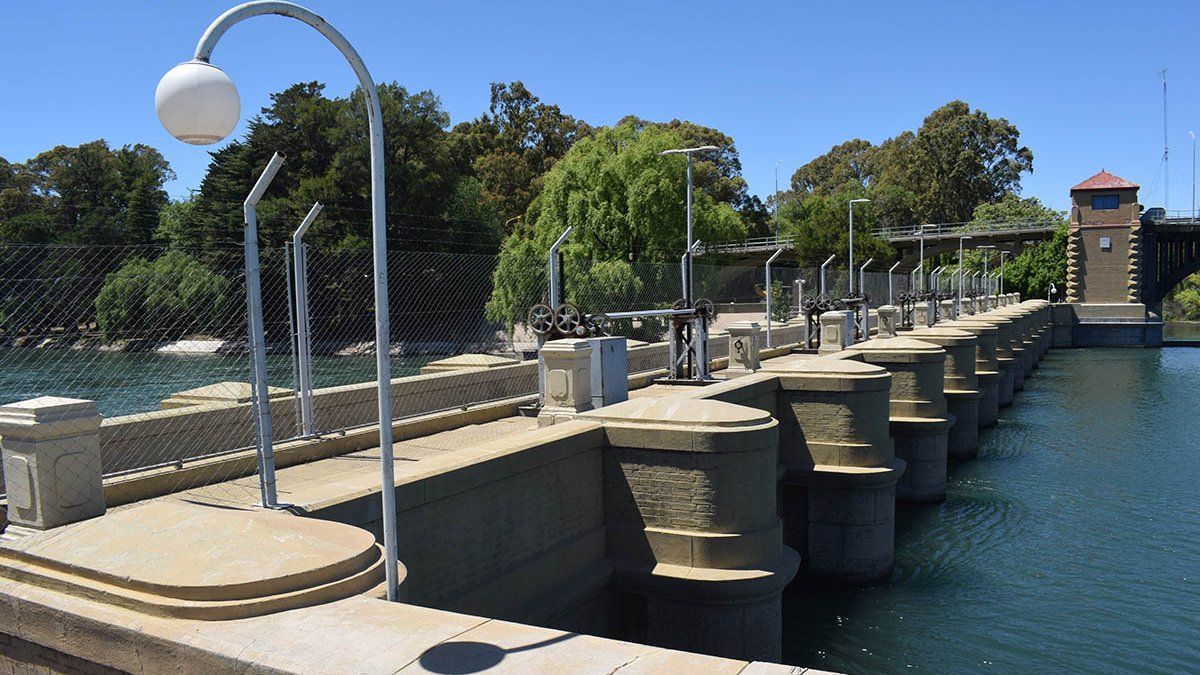 Hallazgo en el dique Ballester alienta plan para generar energía