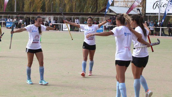La magia de Las Leonas hizo vibrar Neuquén: el furor y las mejores fotos