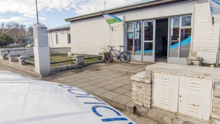 Acusaron a dos policías por gritarles obscenidades a compañera