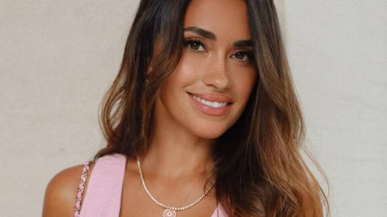 Cuál es la saga de libros que no deja de leer Antonella Roccuzzo, la mujer de Messi