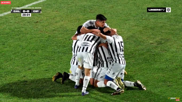 Cipolletti y otro triunfazo de visitante sobre Liniers para seguir arriba