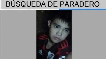 La policía intenta dar con el paradero del menor.