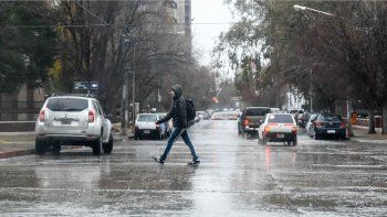 ¿se viene la lluvia? las nubes se quedan hasta el viernes