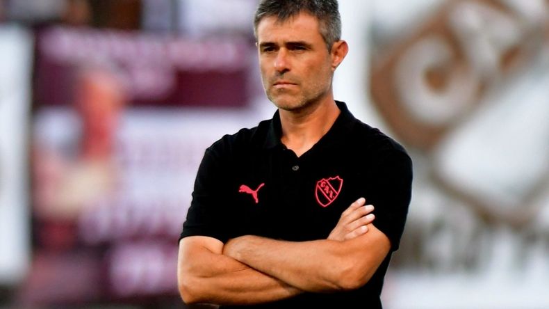 Julio Vaccari pierde uno de sus titulares