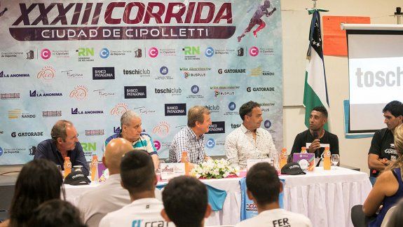 Comienza el capítulo 33 de la gran fiesta de los cipoleños