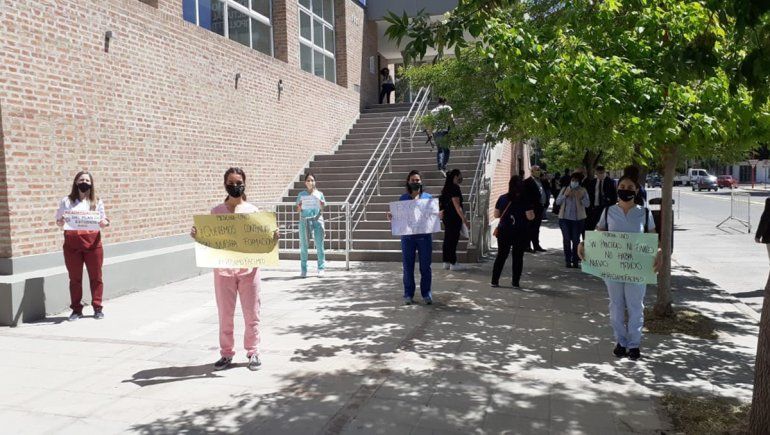 Estudiantes de Medicina se movilizaron ante la llegada de Ginés