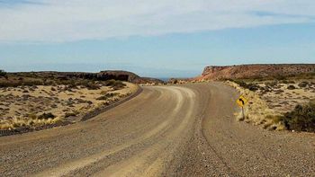 Camino a Punta Tombo, Chubut. | LMCipolletti.com Camino a Punta Tombo, Chubut.