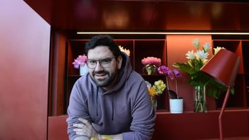 el insolito precio del pan dulce de damian betular en navidad