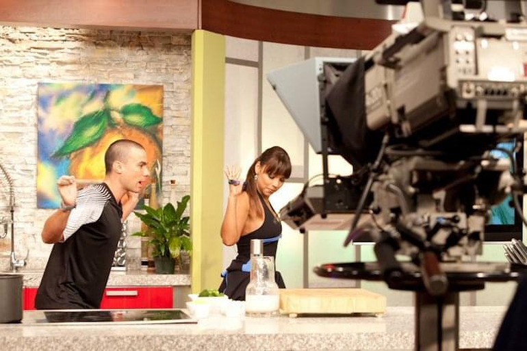 El programa famoso en la cadena Telemundo del que supo ser columnista. El programa famoso en la cadena Telemundo del que supo ser columnista.