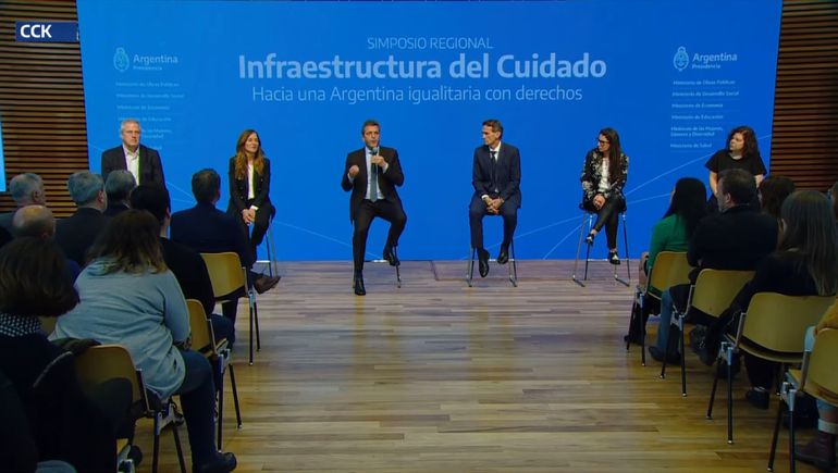 Sergio Massa encabezó los anuncios de Infraestructura del Cuidado