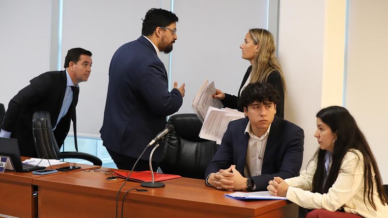 ¿Dolor estomacal? Luis Bertolini no se presentó ante la Justicia y reprogramaron la audiencia