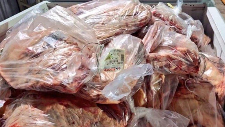 Secuestraron 600 kilos de carne con hueso que ingresaban clandestinamente al Alto Valle