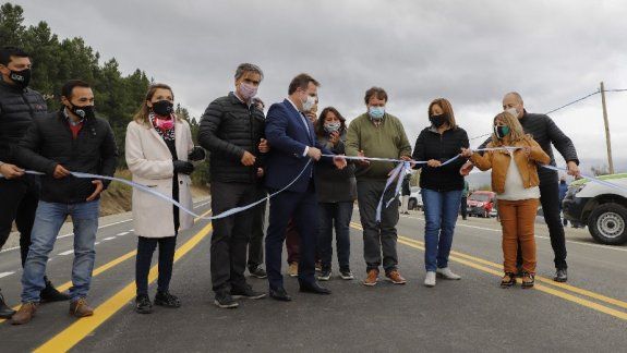 Se inauguró el asfalto del Circuito Mallín Ahogado