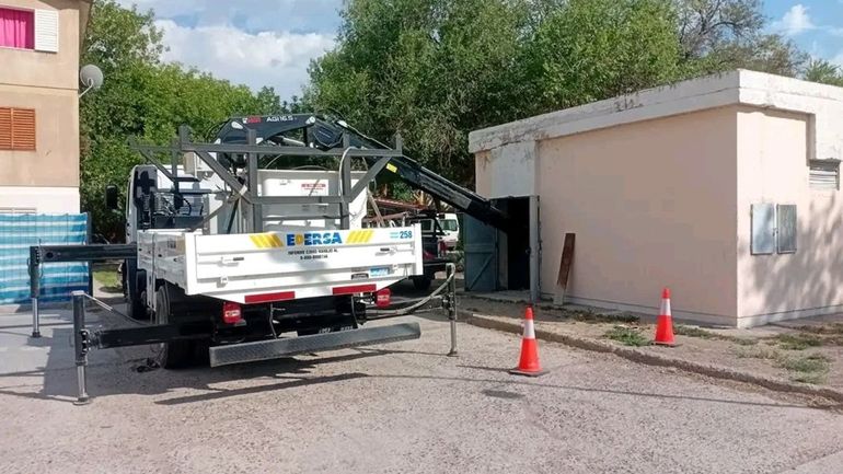 Edersa trabajó esta mañana para reponer el servicio en el lugar. Foto: Gentileza.