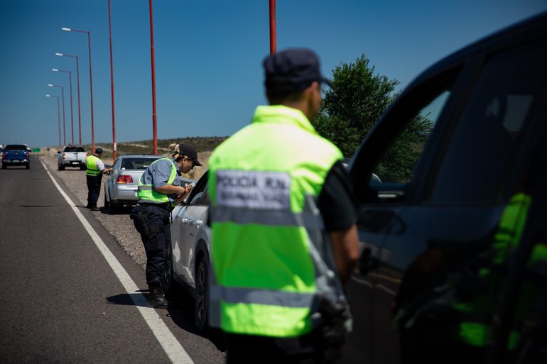El Ministerio de Seguridad lanzó un operativo de controles en las rutas provinciales de los principales destinos turísticos.&nbsp;