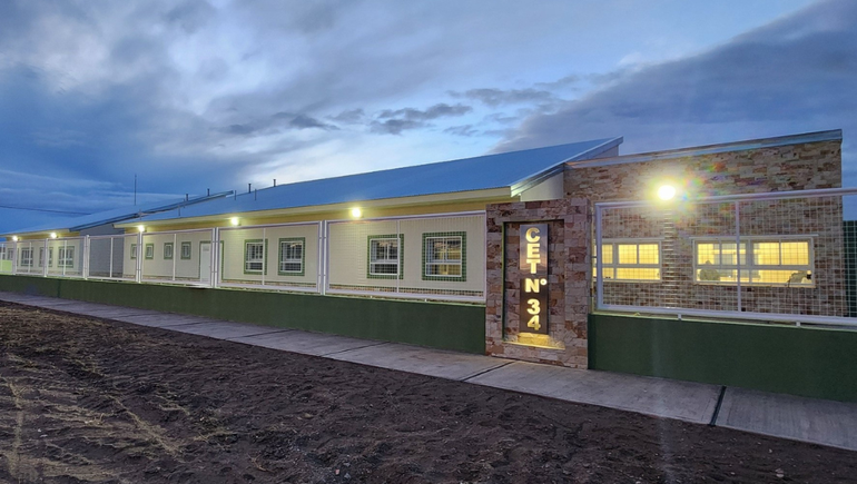 La provincia reforzó la educación con inversión de $3 mil millones