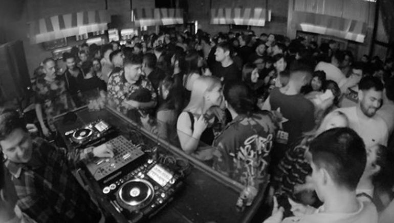 Clausuran un bar por no cumplir con los protocolos