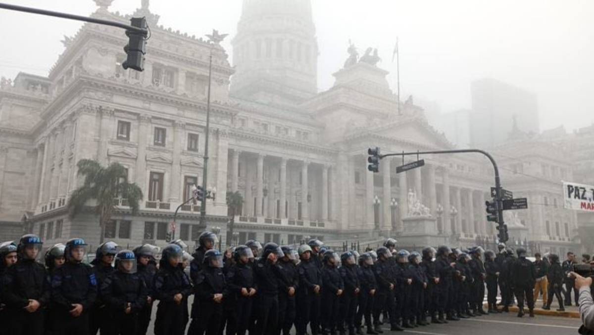 Con la aprobación del Senado, el Congreso de la Nación transformó en ley la propuesta de un mayor financiamiento universitario que hace un mes había conseguido el respaldo de la Cámara de Diputados. Pero ahora podría enfrentar el veto presidencial.