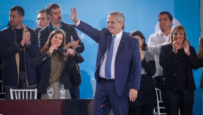 El presidente Alberto Fernández llega al Alto Valle
