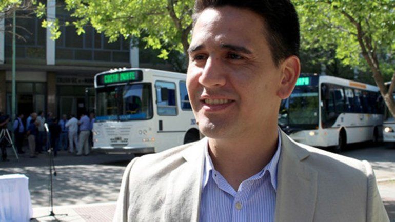 Rebossio pegó el portazo y se fue del Gabinete municipal