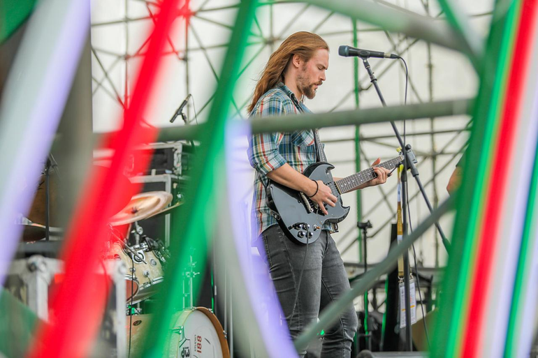 James actuando en Shangai.