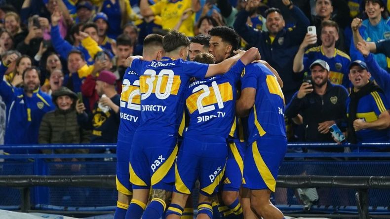 Desde el arranque, Vélez sorprende a Boca y le gana en las semis de la Copa Argentina