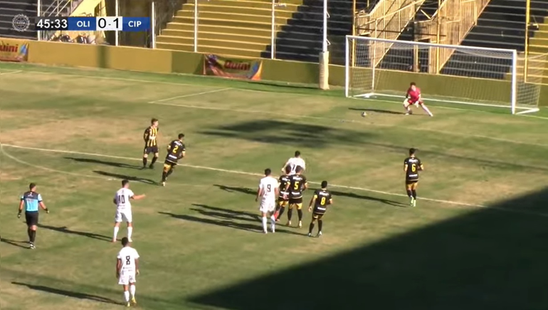 Cipolletti mostró carácter e hizo negocio ante Olimpo en Bahía