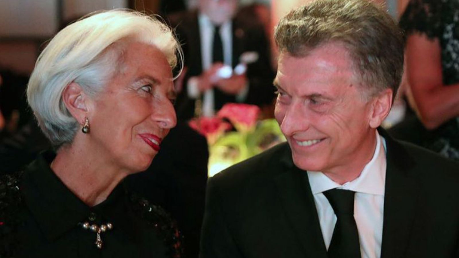 El FMI presentó un crítico informe sobre el acuerdo con Macri