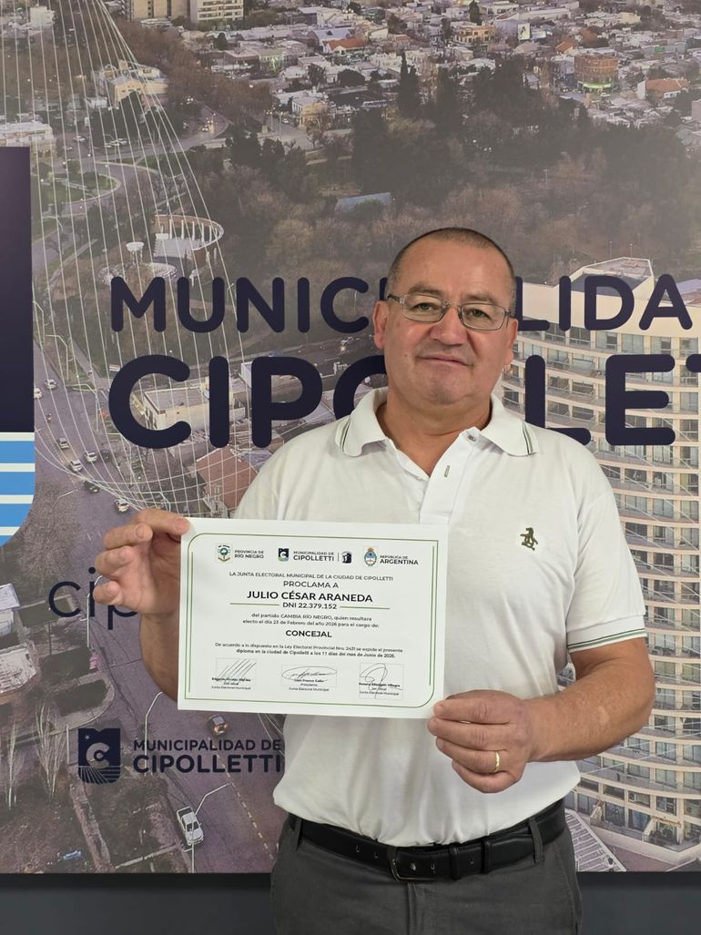 El nuevo edil se suma al bloque de Cambia Cipolletti. (Foto: gentileza HCD) El nuevo edil se suma al bloque de Cambia Cipolletti. (Foto: gentileza HCD)