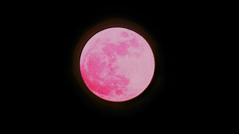 La Luna de Fresa que tanta expectativa genera.