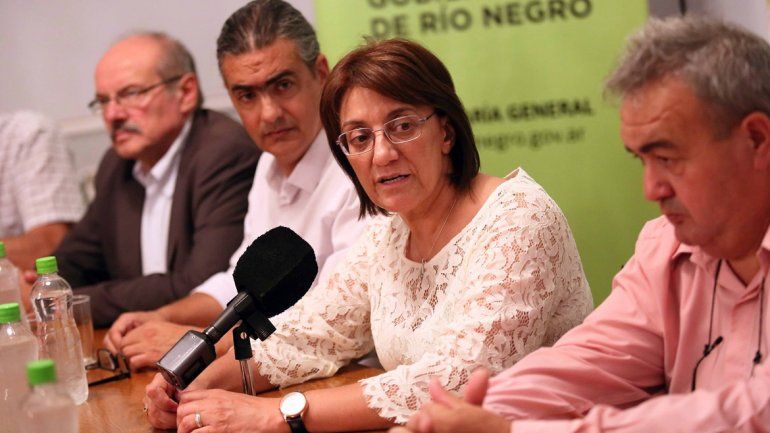 Educación denunció que hackearon el sitio para que los docentes tomen cargos.