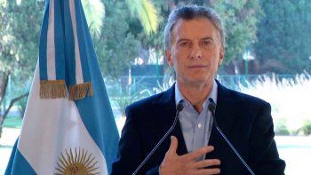 macri prepara el decreto del bono y agrega un item sobre despidos macri prepara el decreto del bono y agrega un item sobre despidos