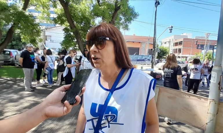 La Unter exigi&oacute; al Gobierno que llame a paritarias. Si no hay convocatoria, la semana pr&oacute;xima debatir&aacute;n medidas de fuerza.