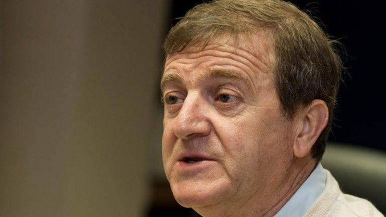 El intendente Tortoriello apura la regularización de cinco tomas.