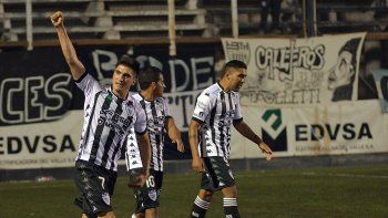 mira la goleada del albinegro a sol de mayo
