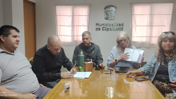 Los gremios municipales decidieron aceptar la propuesta salarial del Ejecutivo, a excepción de ATE.