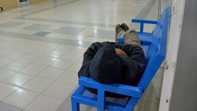 Triste y preocupante: cada vez más personas duermen en la calle