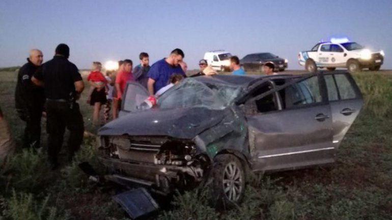 Otro vuelco en la Ruta 151: una mujer sufrió heridas de gravedad por el impacto