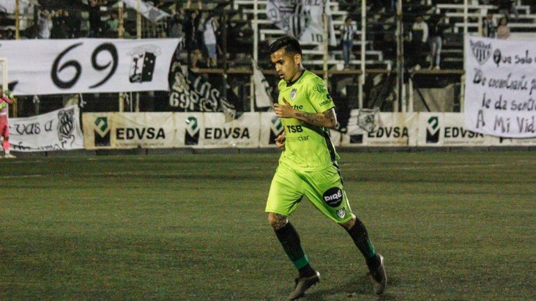 El Monito se va rumbo a Chile y será compañero de Vergara.