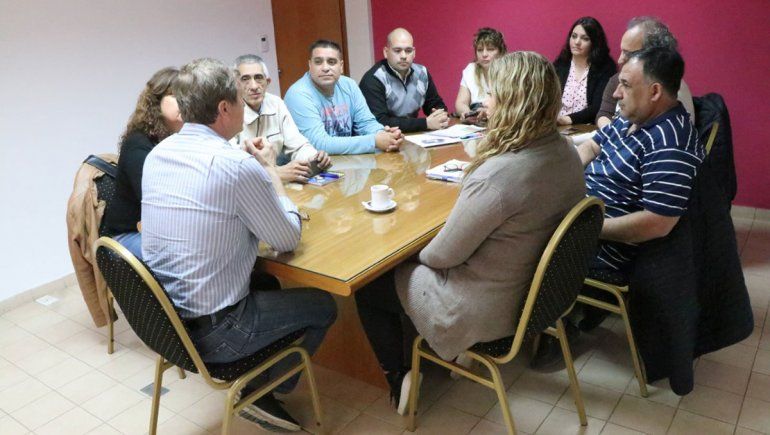 La Muni ahora posterga el aumento de los salarios