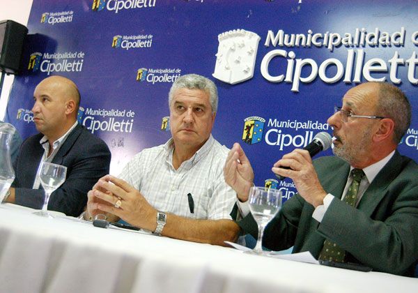 Arriban más agentes y patrulleros