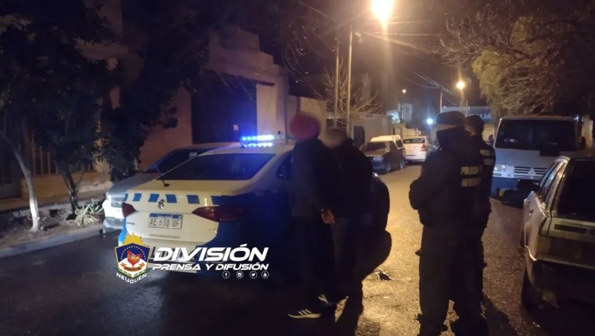 Tomaron un taxi de Cipolletti y fueron detenidos en Neuquén