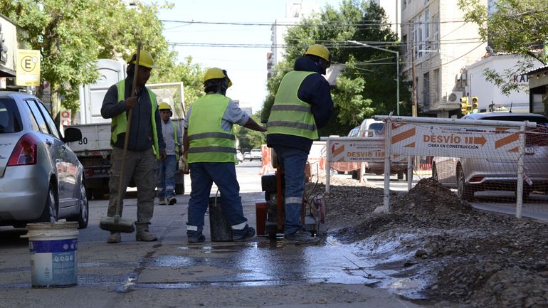 Desde el Municipio confirmaron que entre 15 a 20 días, la calle estará habilitada por completo al tránsito. Desde el Municipio confirmaron que entre 15 a 20 días, la calle estará habilitada por completo al tránsito.